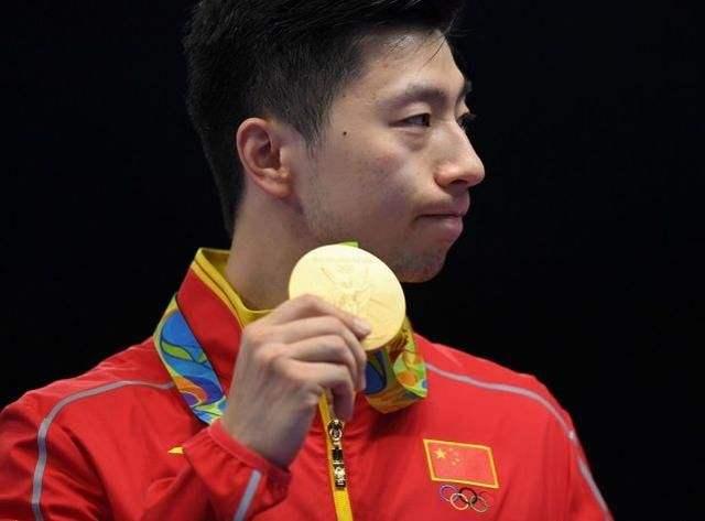 逐渐成为了 逐渐成为了