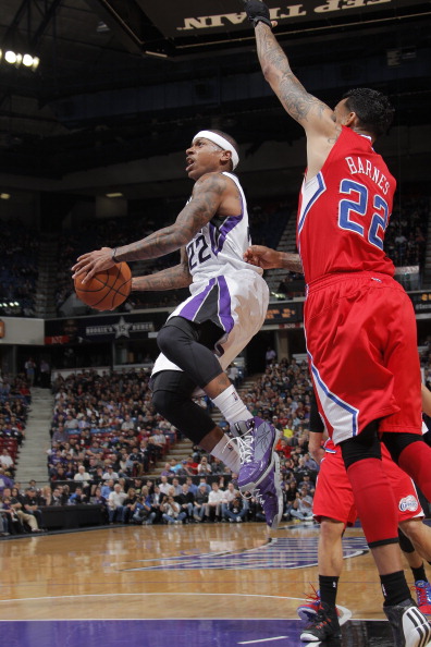 纷围拢过来 纷围拢过来