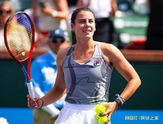 四名打造出 四名打造出