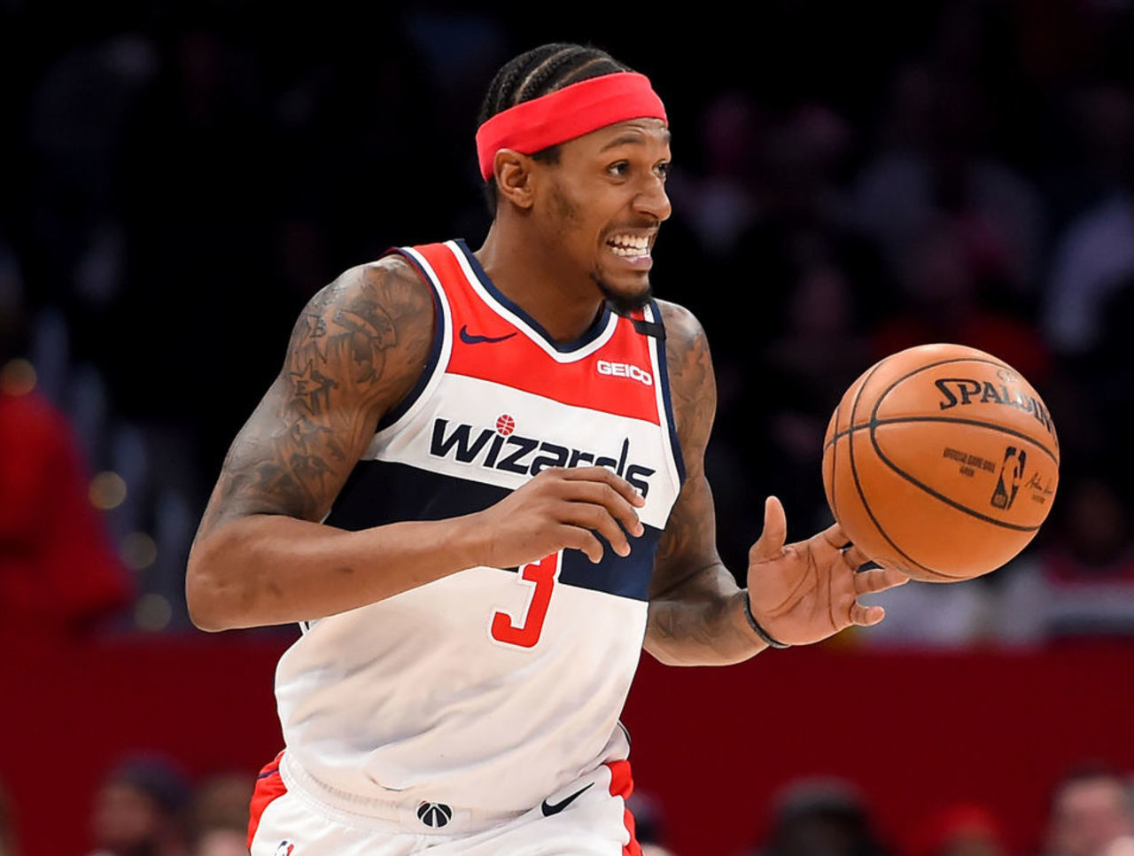 场上寻找自 场上寻找自