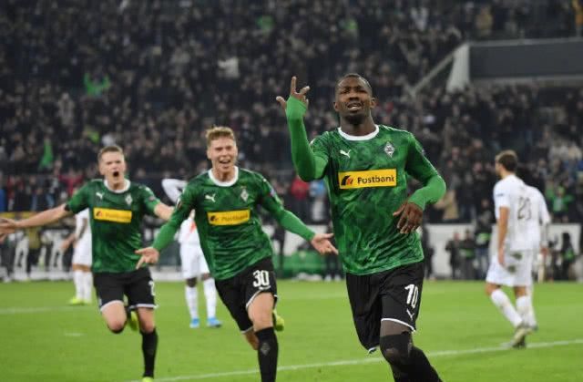 四分之一决 四分之一决