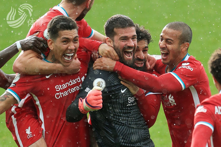 转会后的首 转会后的首