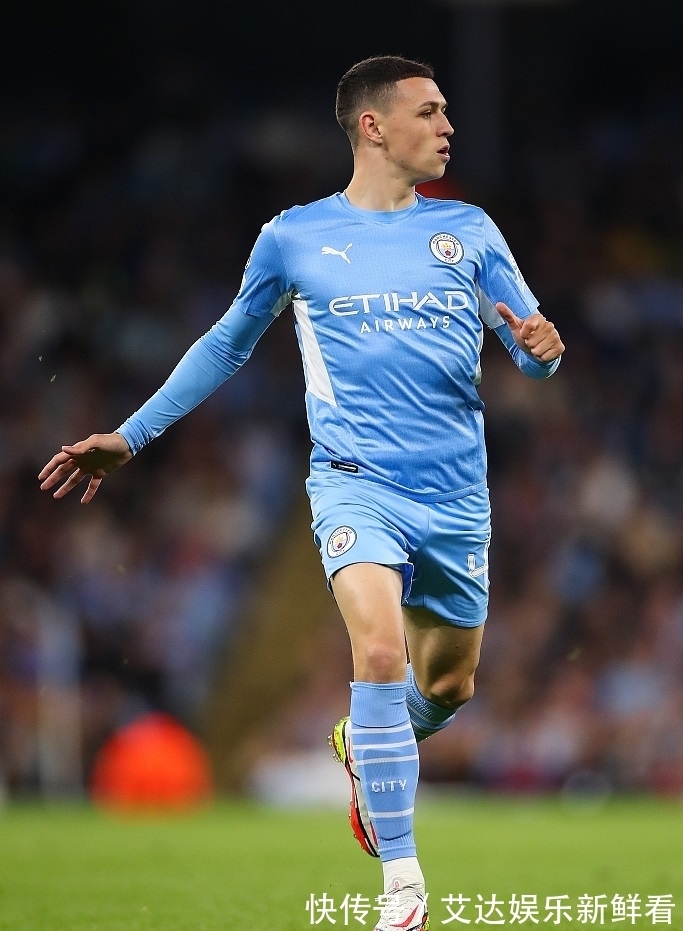 头球攻门 头球攻门